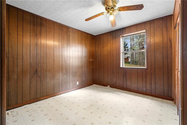 4424 Twin Creek Drive NE, Kennesaw, GA 30144