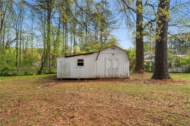 4424 Twin Creek Drive NE, Kennesaw, GA 30144