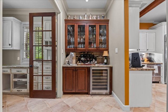 1252 Briar Creek Drive, Friendswood, TX 77546