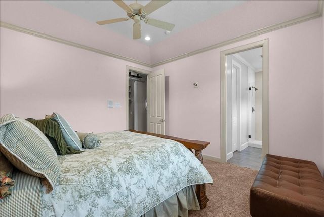 1252 Briar Creek Drive, Friendswood, TX 77546