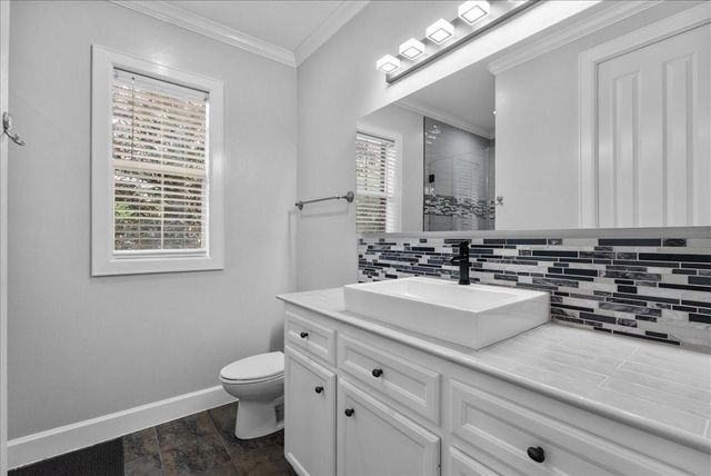 1252 Briar Creek Drive, Friendswood, TX 77546