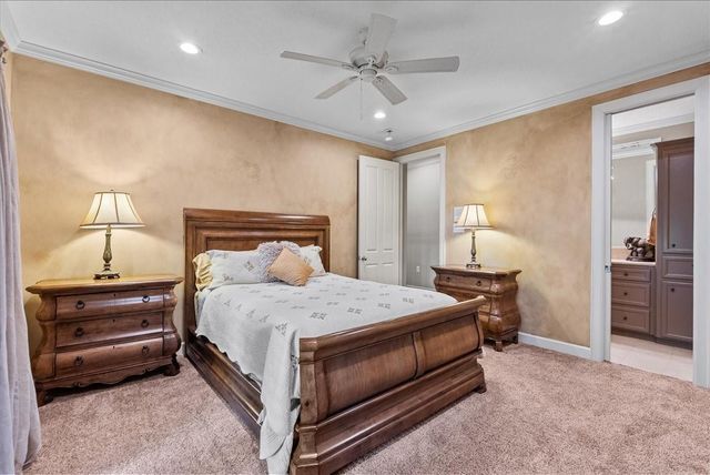 1252 Briar Creek Drive, Friendswood, TX 77546