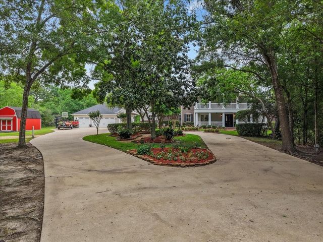 1252 Briar Creek Drive, Friendswood, TX 77546
