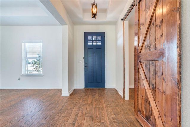 109 Deep Lake CIR, Liberty Hill, TX 78642