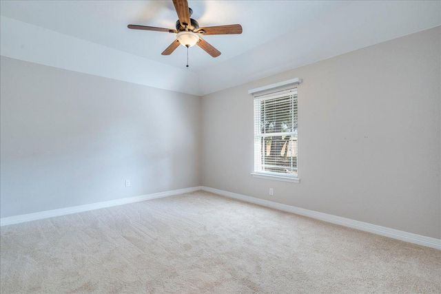 109 Deep Lake CIR, Liberty Hill, TX 78642