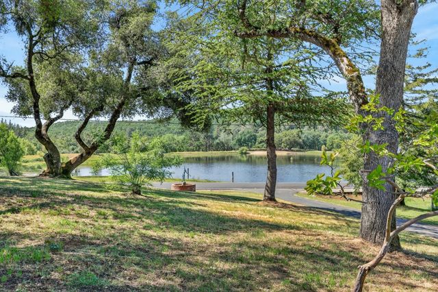 3231 Stagecoach Rd, Placerville, CA 95667