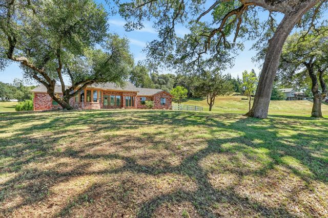 3231 Stagecoach Rd, Placerville, CA 95667