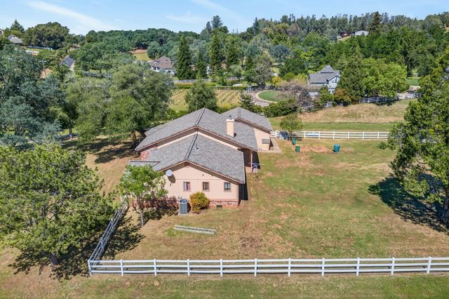 3231 Stagecoach Rd, Placerville, CA 95667