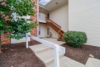 856 Edgewood Glen Drive, Valparaiso, IN 46385