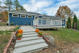 45 Crescent Lane, Manchester, NH 03109