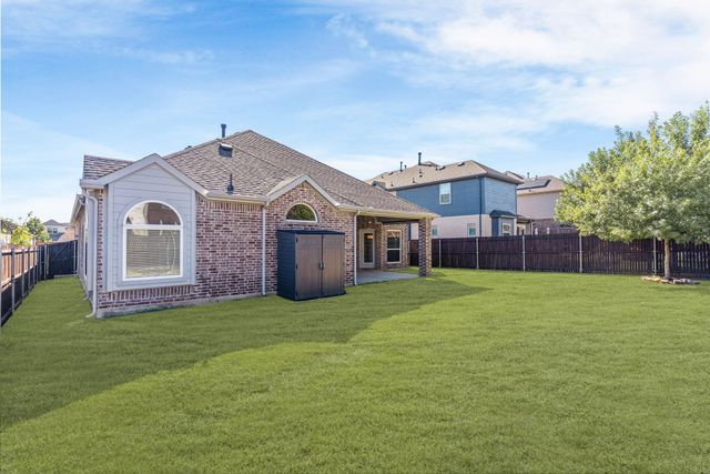 1421 Hodge Street, Mckinney, TX 75071