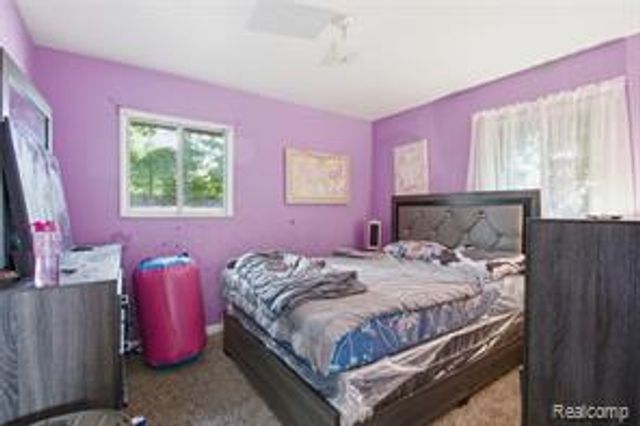 117 N Groesbeck Highway, Mount Clemens, MI 48043