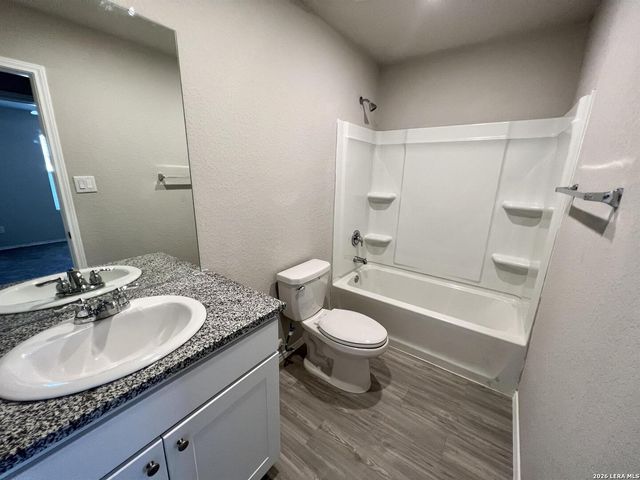 2824 Rosefinch, New Braunfels, TX 78130