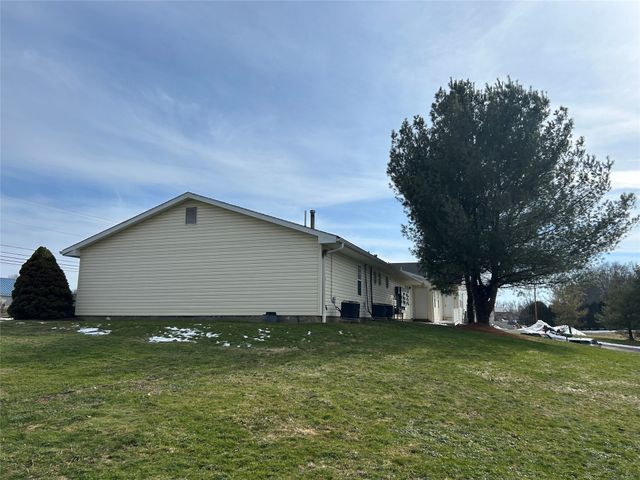 11065 ST HWY 18 UNIT 6, Conneaut Lake, PA 16316