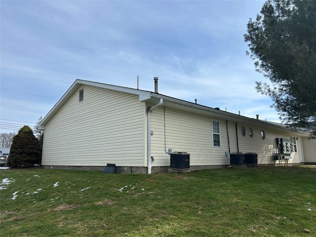 11065 ST HWY 18 UNIT 6, Conneaut Lake, PA 16316