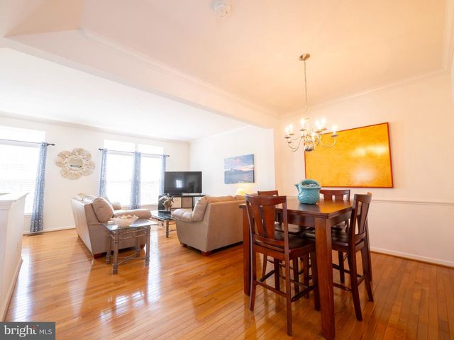 301 MONROE POINT DR, Colonial Beach, VA 22443