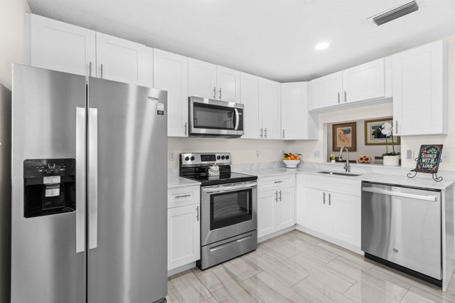 15011 Ashland Circle 23, Delray Beach, FL 33484