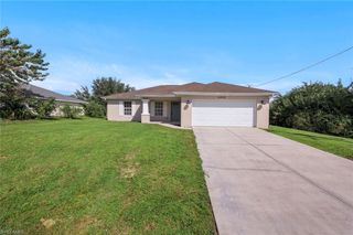 2806 22nd ST W, Lehigh Acres, FL 33971