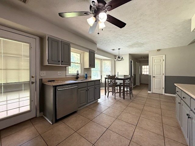 267 Lee Road 0437, Phenix City, AL 36870