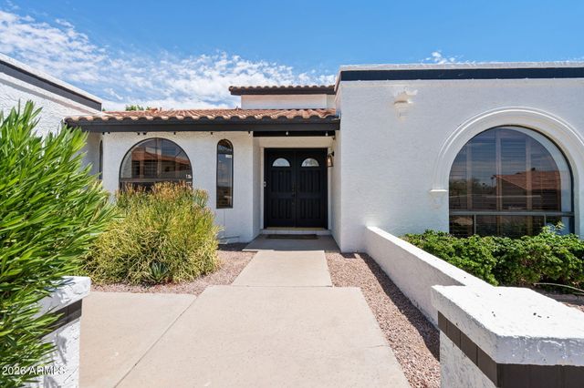 1015 E COUNTRY GABLES Drive, Phoenix, AZ 85002