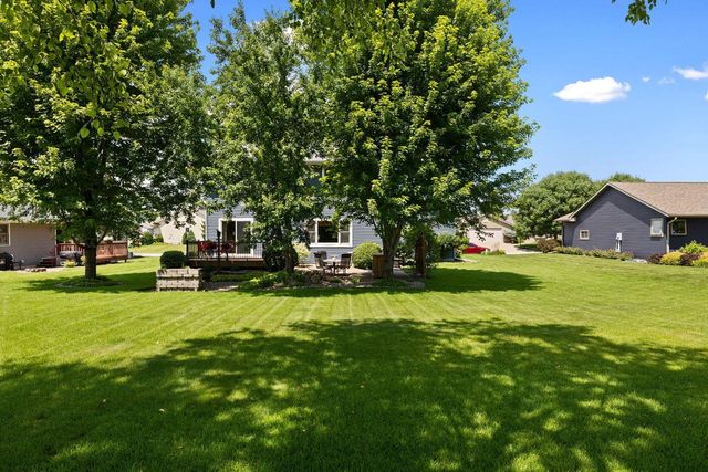 912 Silver DRIVE, Holmen, WI 54636