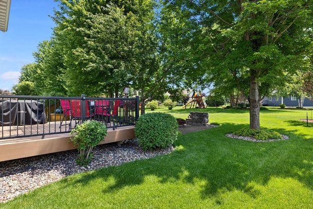 912 Silver DRIVE, Holmen, WI 54636