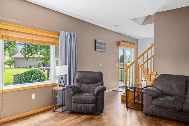 912 Silver DRIVE, Holmen, WI 54636