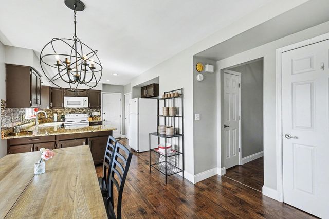 2131 Silverwood Court, Florence, KY 41042