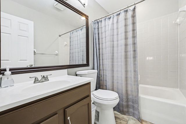 2131 Silverwood Court, Florence, KY 41042