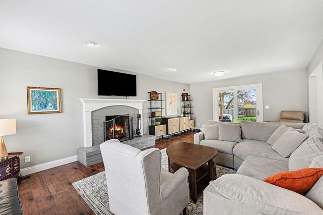 2131 Silverwood Court, Florence, KY 41042