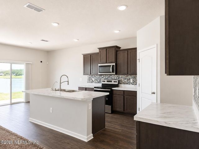 3352 GARDEN BROOK Road, Jacksonville, FL 32208