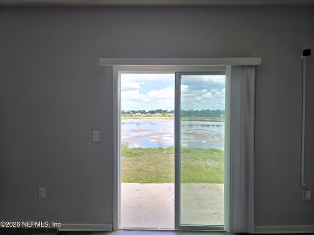 3352 GARDEN BROOK Road, Jacksonville, FL 32208