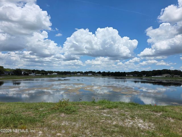 3352 GARDEN BROOK Road, Jacksonville, FL 32208