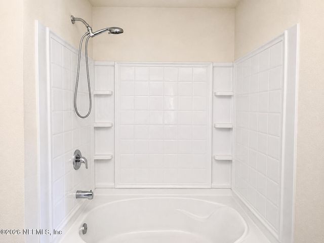 3352 GARDEN BROOK Road, Jacksonville, FL 32208
