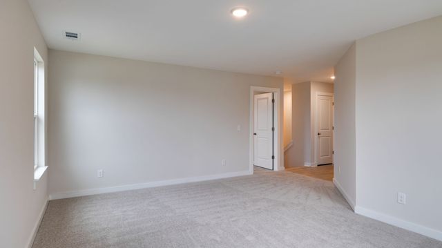 3616 Heartland Dr, Columbia, TN 38401