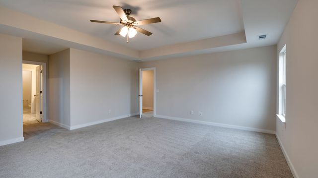 3616 Heartland Dr, Columbia, TN 38401