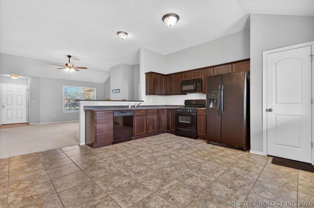 3009 Bryce Circle, Bartlesville, OK 74006