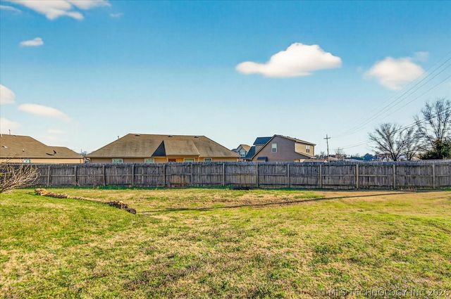 3009 Bryce Circle, Bartlesville, OK 74006