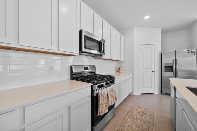 807 Heaven Drive, Beasley, TX 77417