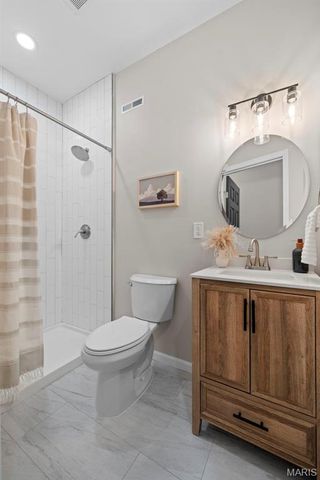 3459 Giles Avenue, St Louis, MO 63116