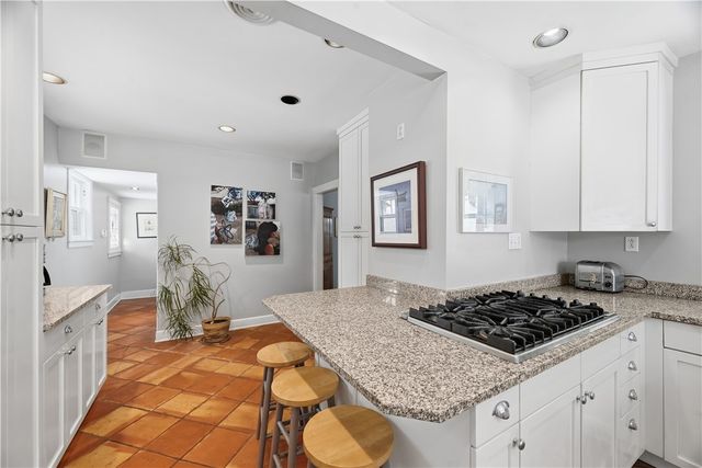 151 W Hutchinson Avenue, Regent Square, PA 15218