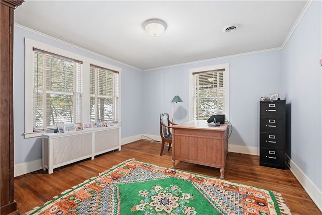 151 W Hutchinson Avenue, Regent Square, PA 15218