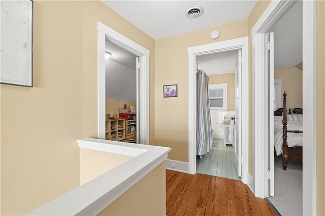 151 W Hutchinson Avenue, Regent Square, PA 15218