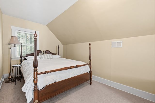 151 W Hutchinson Avenue, Regent Square, PA 15218