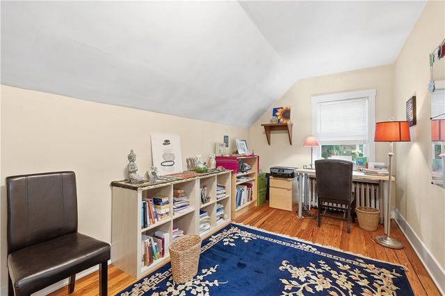 151 W Hutchinson Avenue, Regent Square, PA 15218