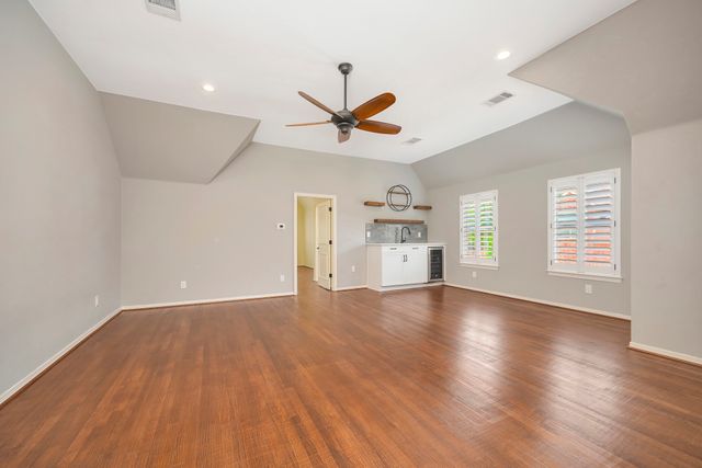 5200 Temple Drive, Flower Mound, TX 75028