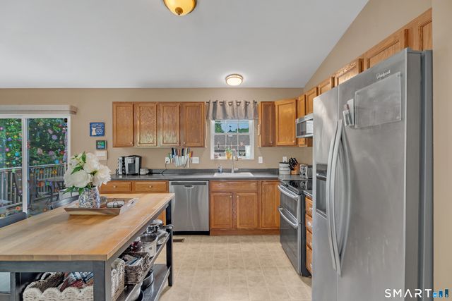 971 Yale Avenue, Wallingford, CT 06492
