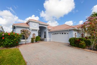 628 SW Lake Charles Circle, Port St Lucie, FL 34986