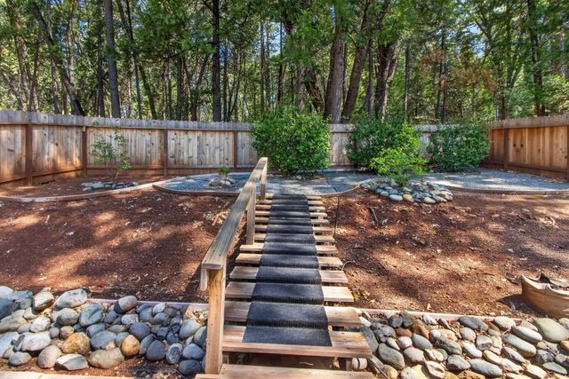 13090 N Day Rd, Grass Valley, CA 95945