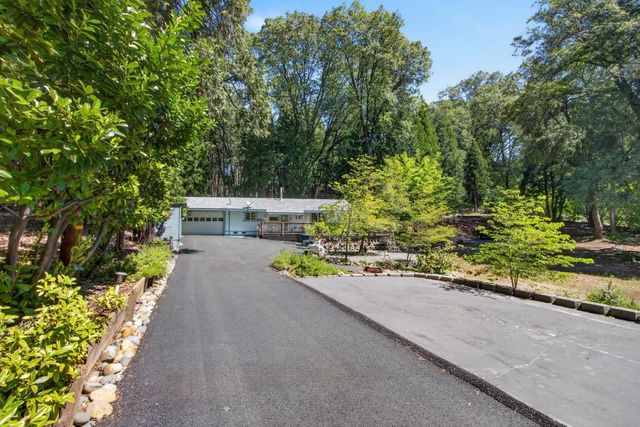 13090 N Day Rd, Grass Valley, CA 95945